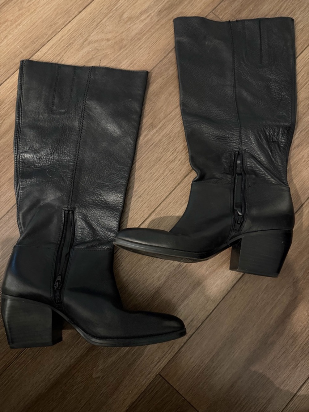 Classic Black Leather Wide Mid-Calf Women's Boots size 9